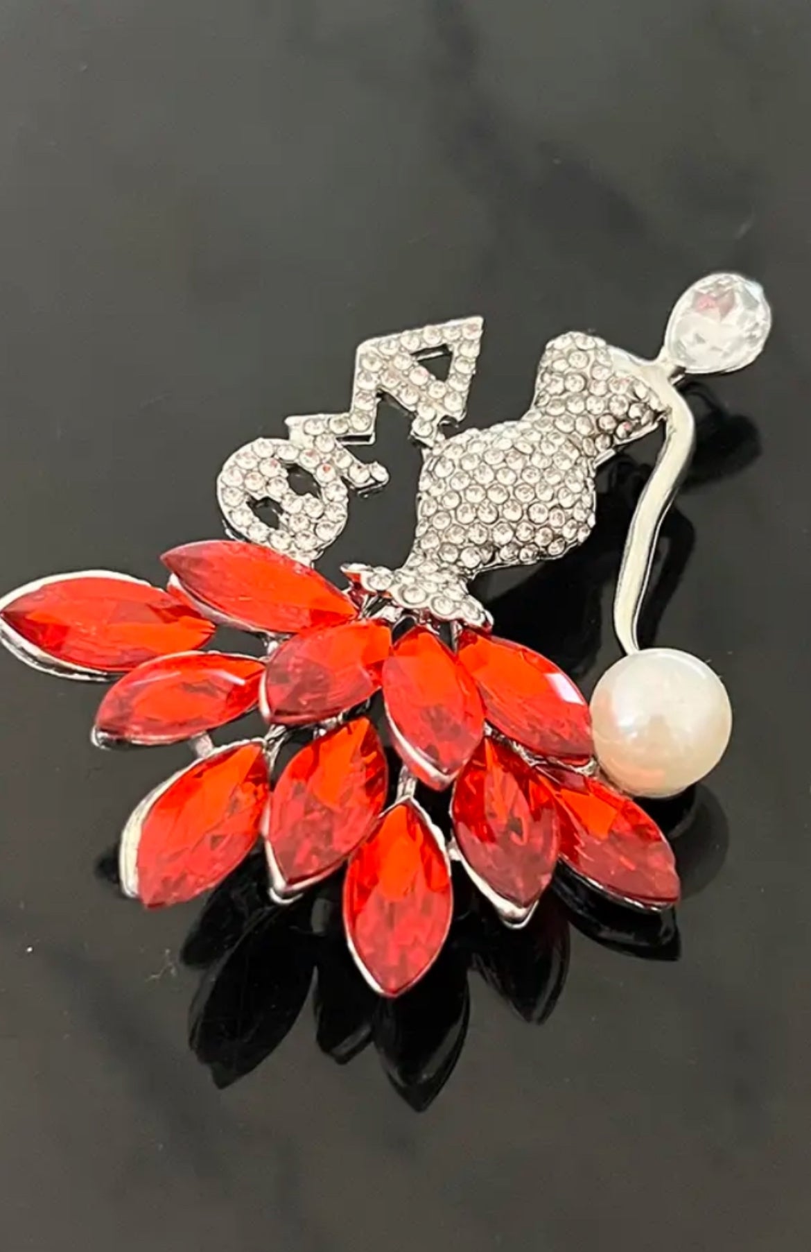 DST Lady Lapel Brooch