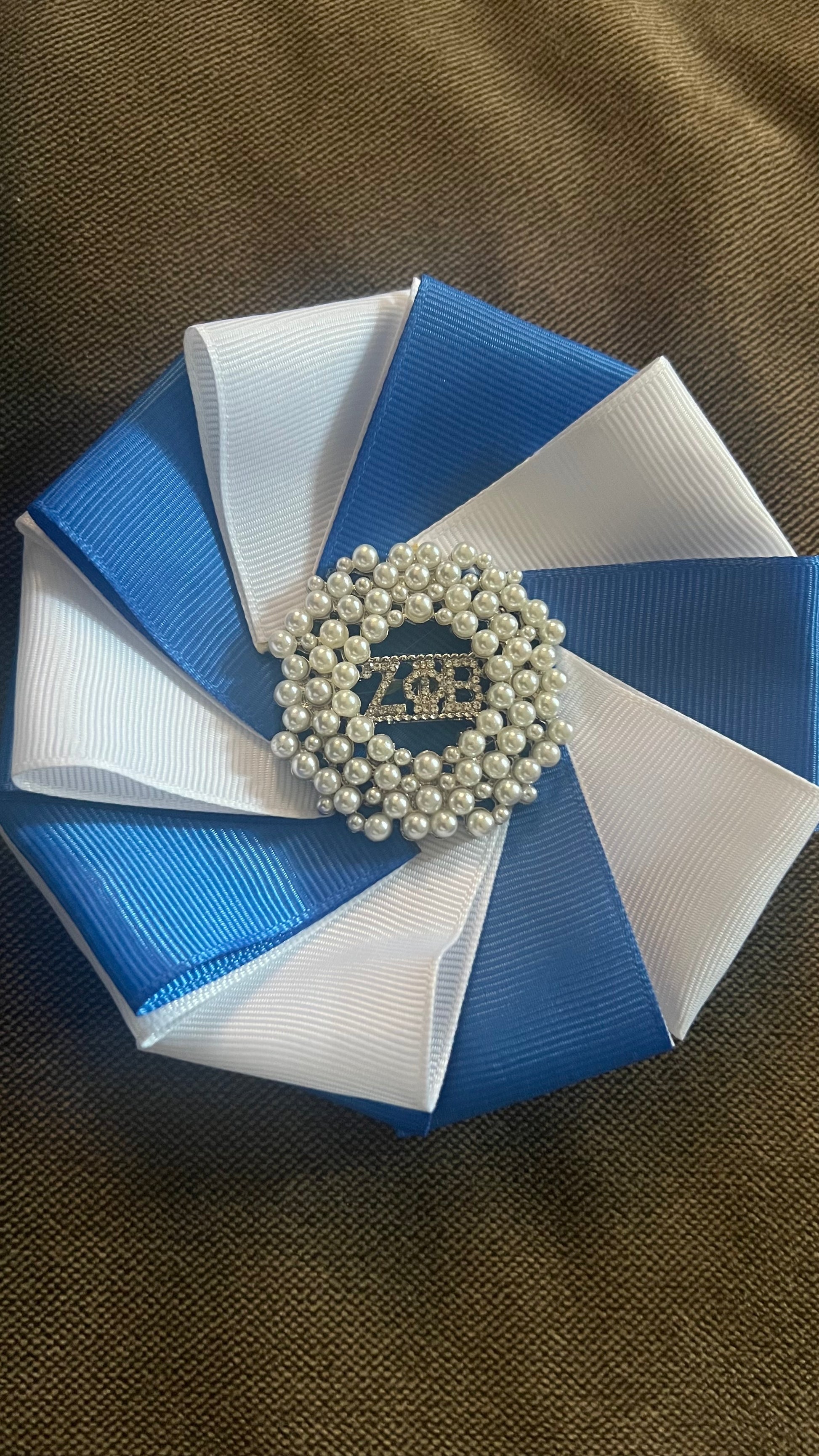 Zeta Blue & White Ribbon Pin