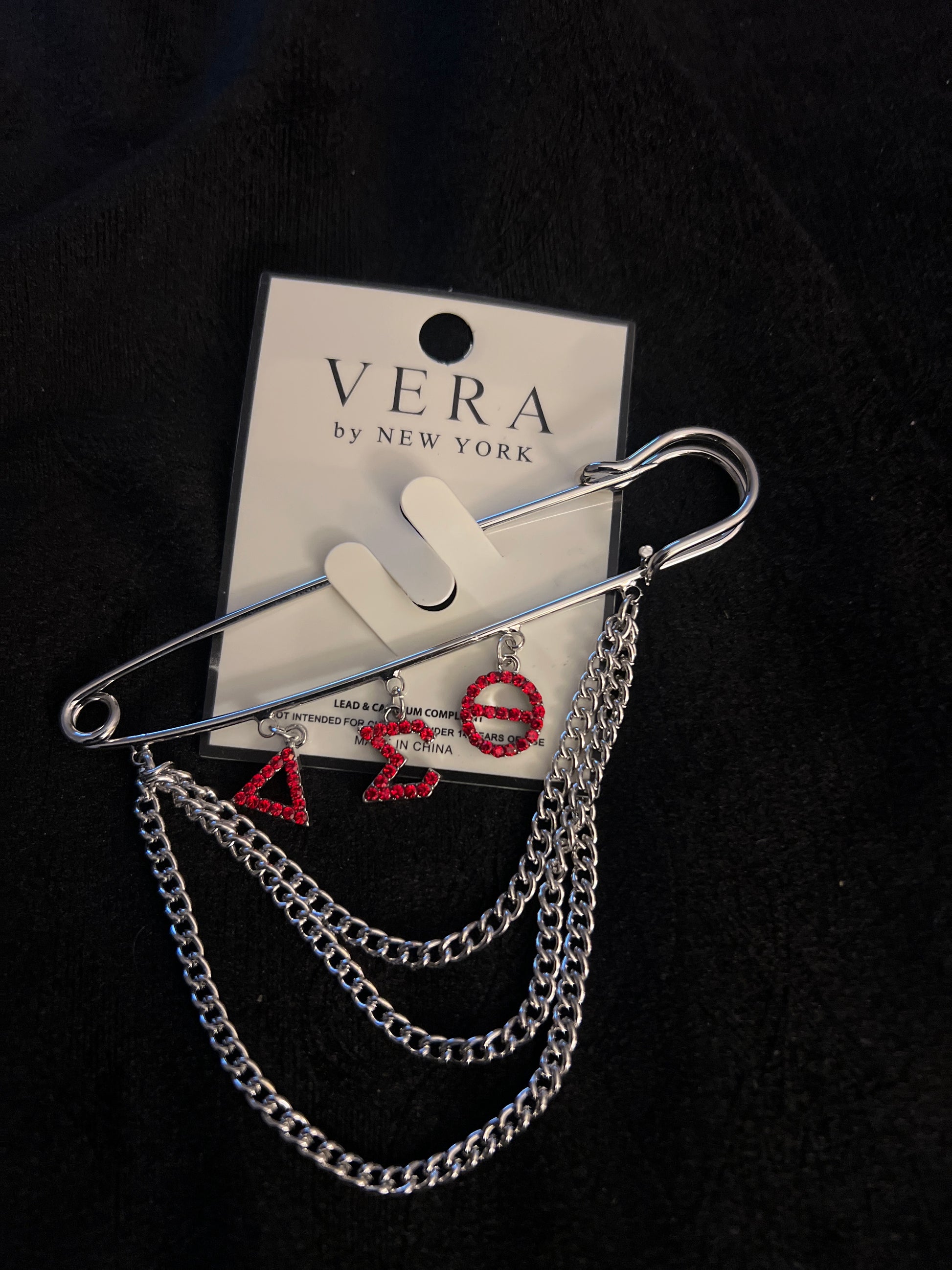 DST Safety Pin
