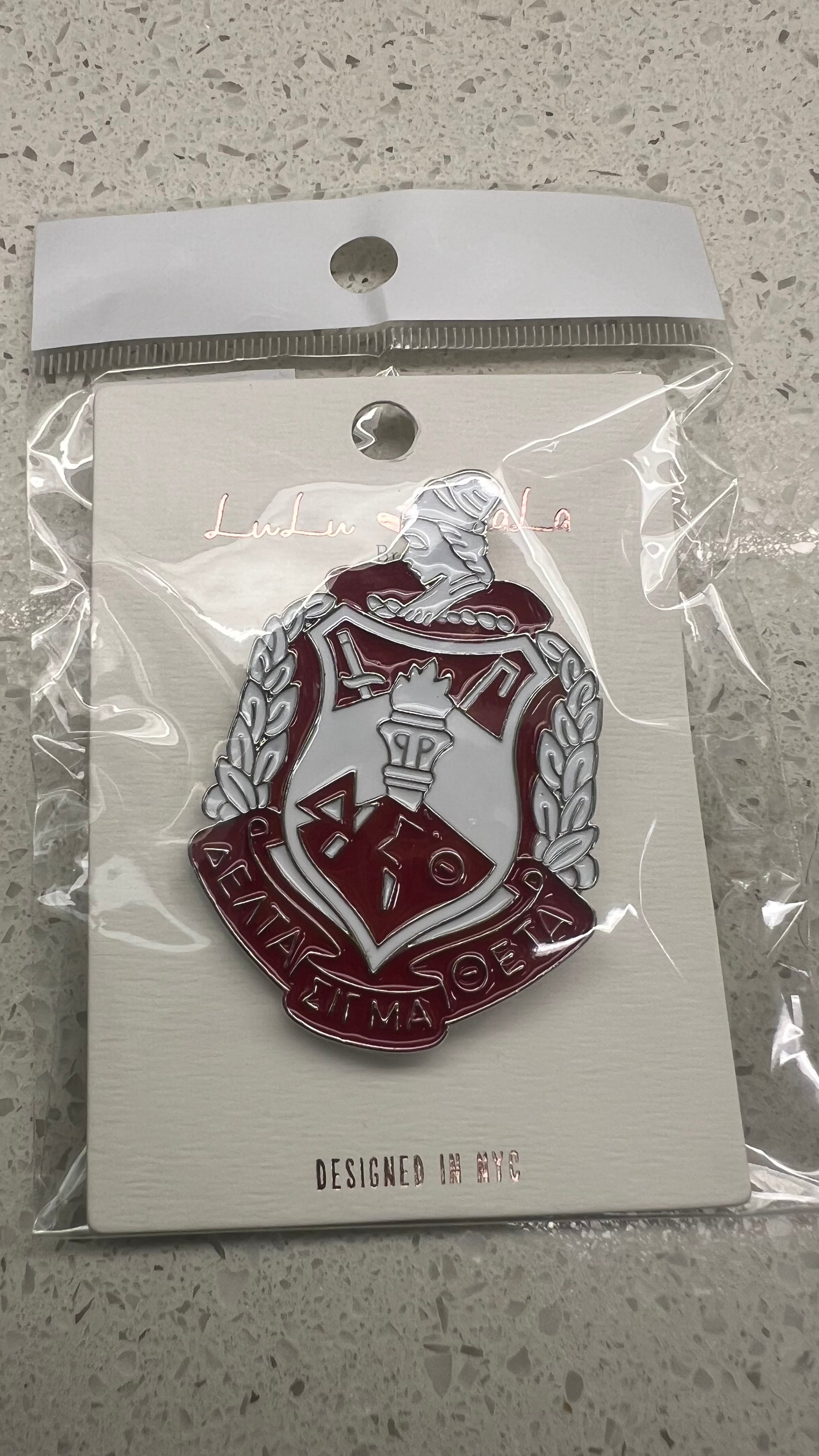 DST Big Shield Pin