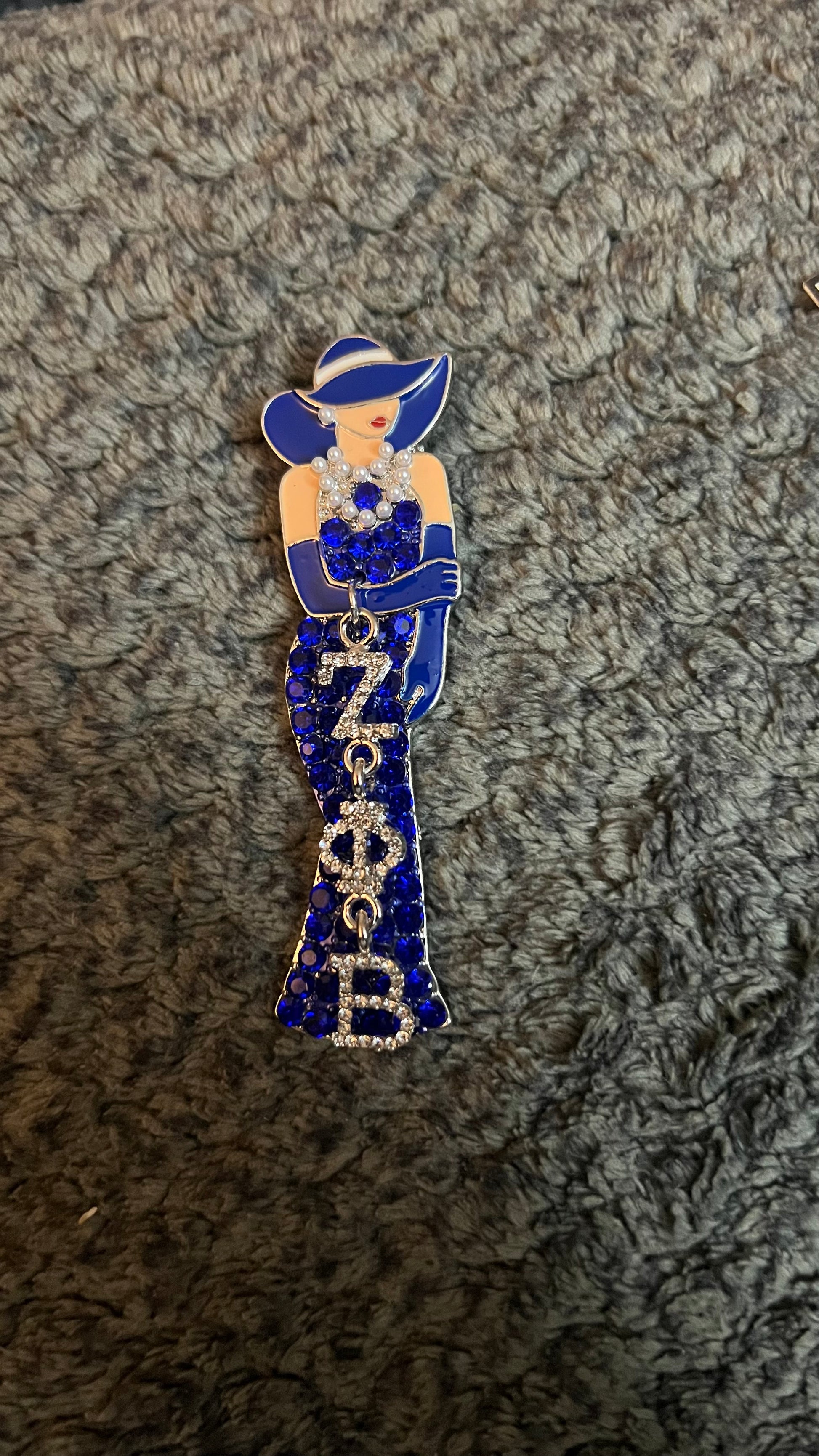Zeta Brooch