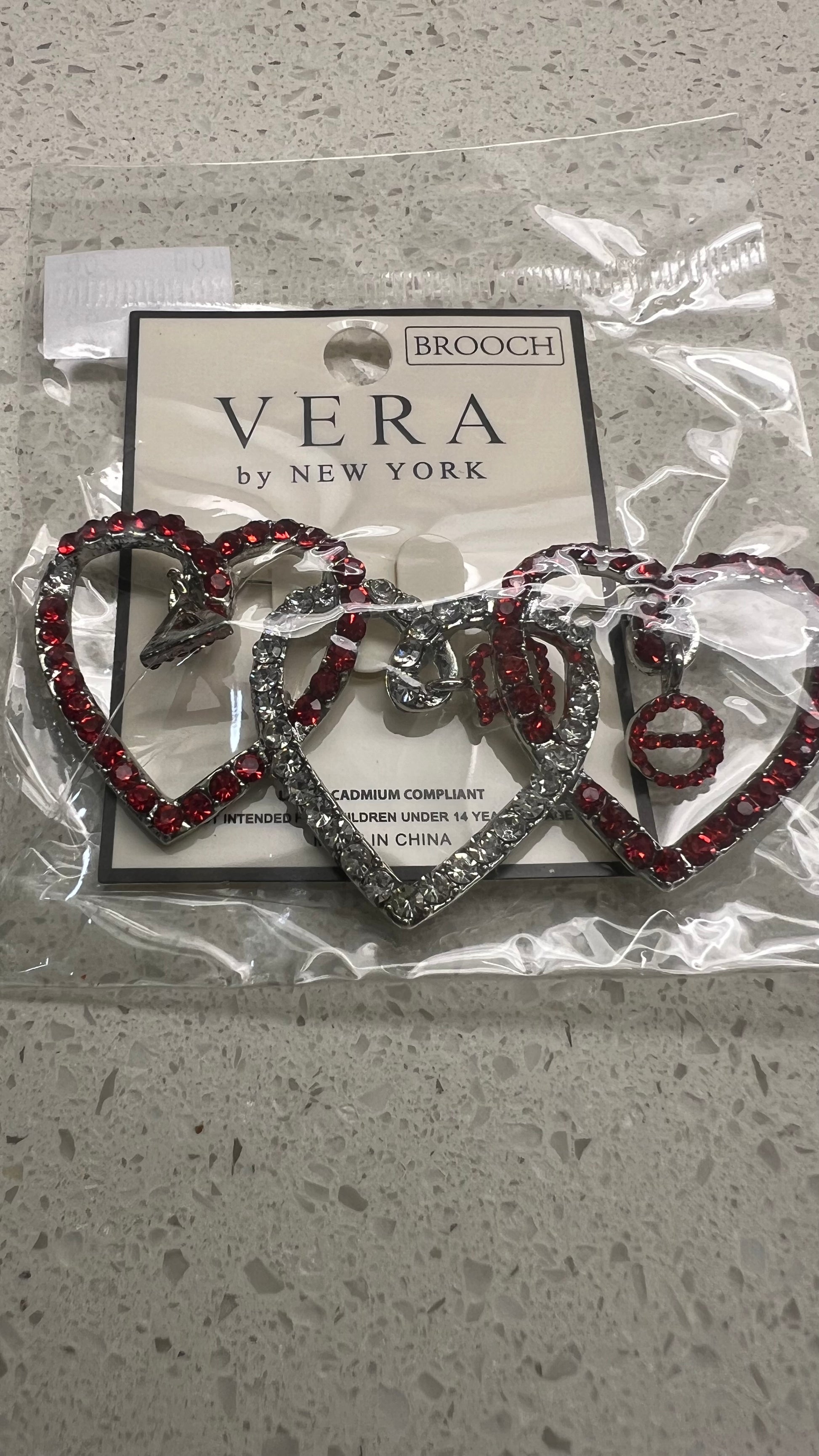 DST 3 Hearts Pin