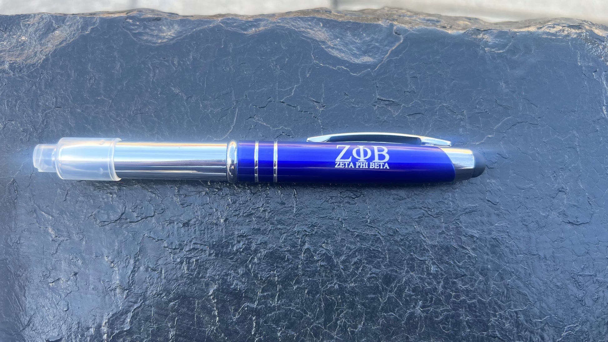 Zeta Pen & light